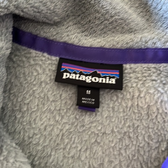 Patagonia women’s size medium fleece pullover - Picture 2 of 6